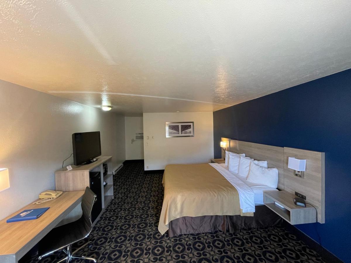 Americas Best Value Inn Roosevelt/Ballard Exteriér fotografie